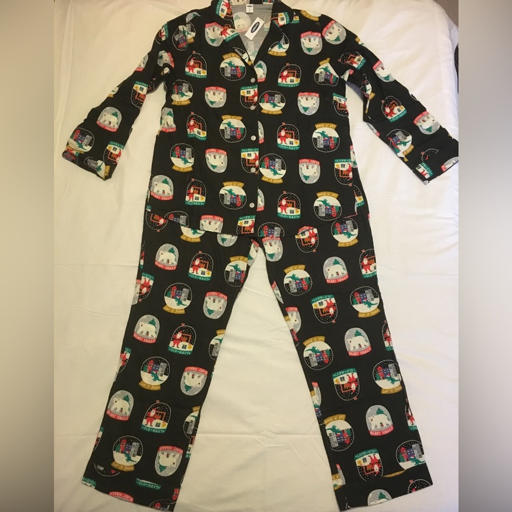 Christmas Flannel Set Snow Globe Pyjamas!